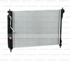 Радиатор двигателя stron Opel Antara